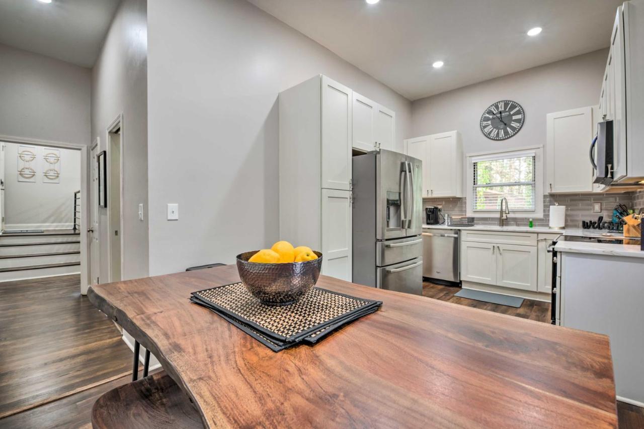 Atlanta Retreat With Deck In Greenbriar Area! Esterno foto