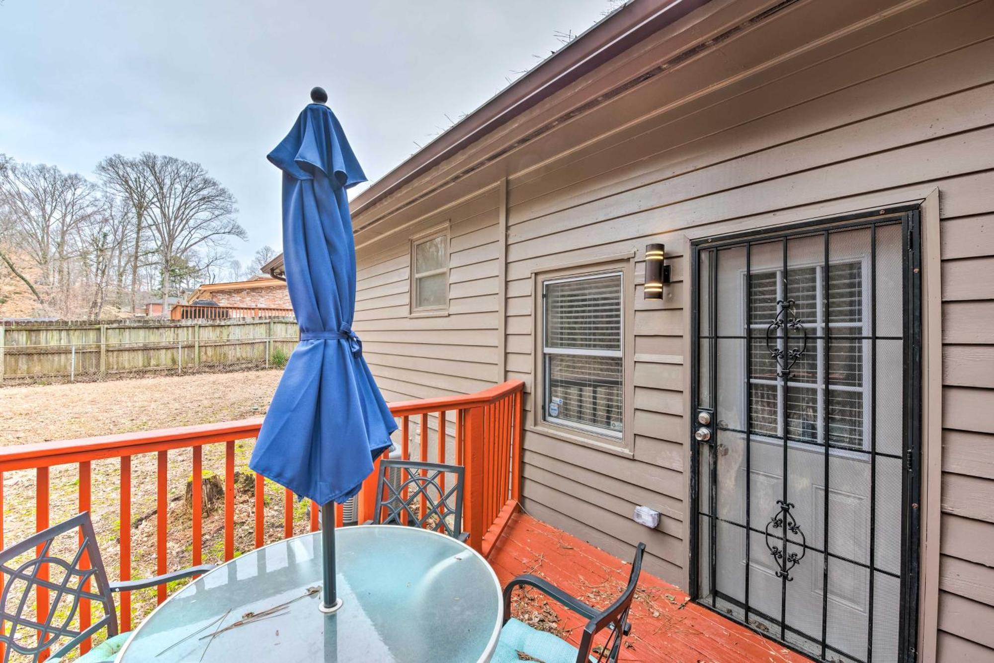 Atlanta Retreat With Deck In Greenbriar Area! Esterno foto